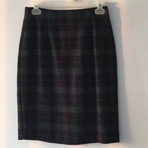 Ann Taylor Plaid Wool Pencil Skirt 4